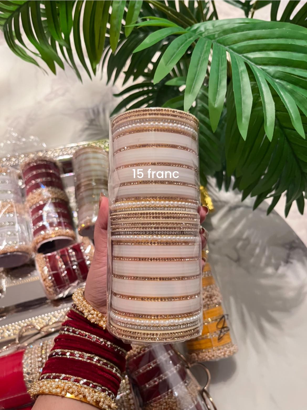 Luxury Velvet Gajra Bangle Set – Elegant & Premium