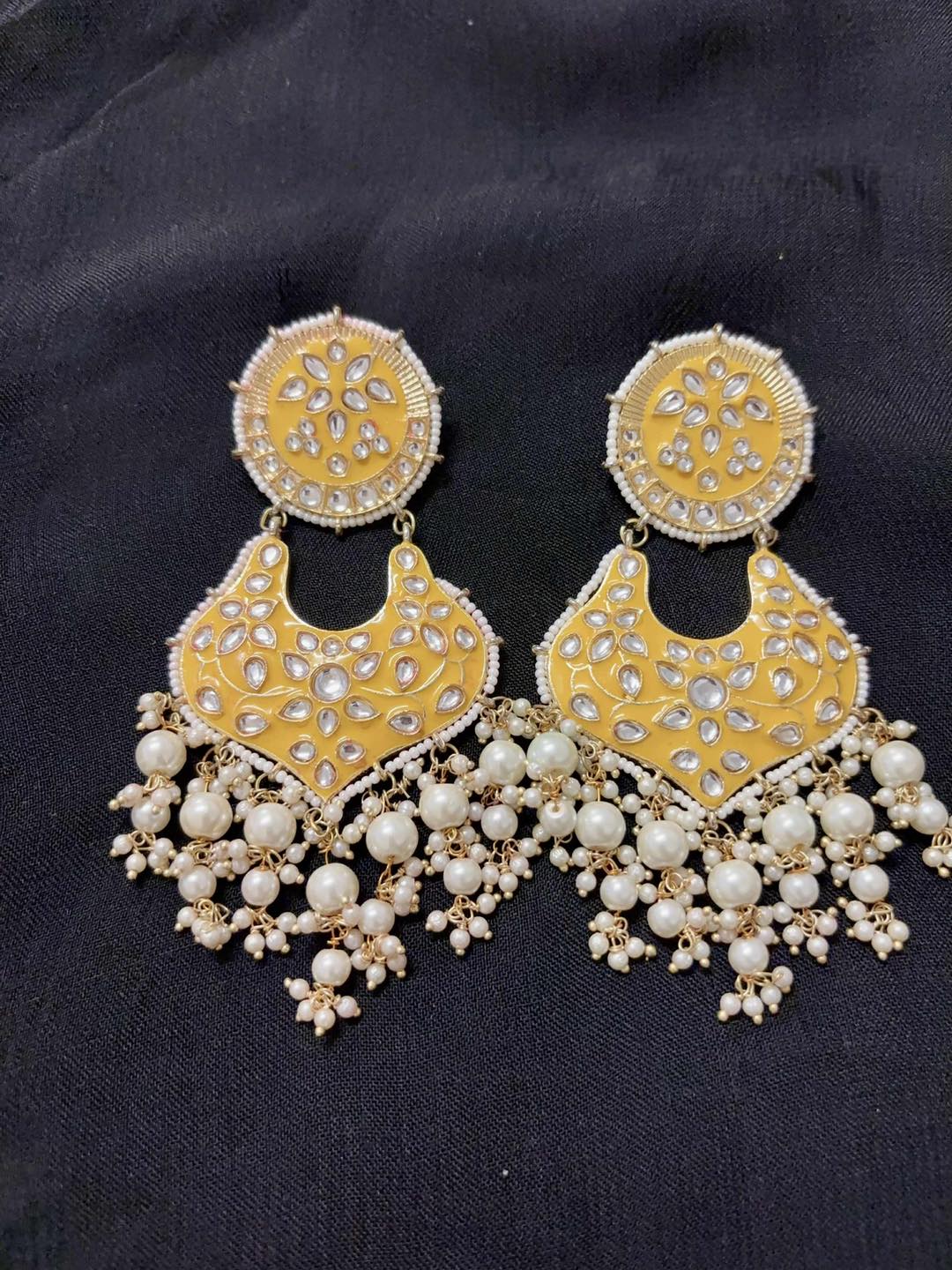 Brand New Earring Pair – Stylish & Trendy