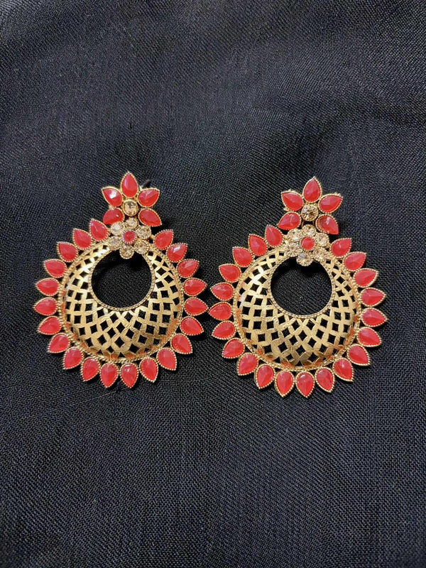 Brand New Earring Pair – Stylish & Trendy