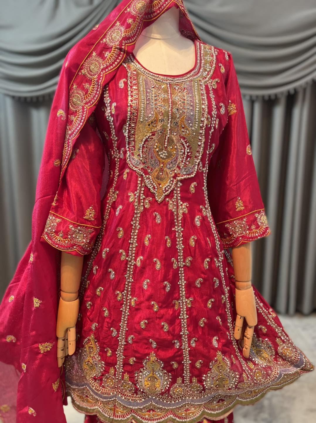 Stunning Red Anarkoli with intricate stone & embroidery work all overIncludes beautifully worked divider pants & dupatta