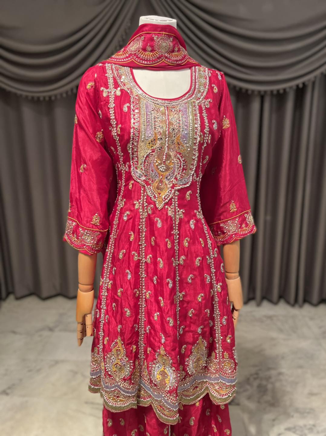 Stunning Red Anarkoli with intricate stone & embroidery work all overIncludes beautifully worked divider pants & dupatta