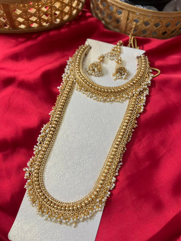 Brand New Jewellery Collection – Gajra Set with Earrings & Necklace (Limited Edition)